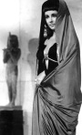 Elisabeth Taylor Cleopatra stills 04